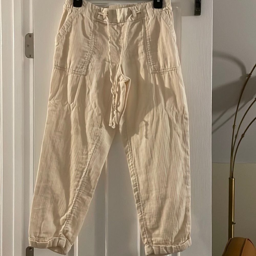 Linen capris